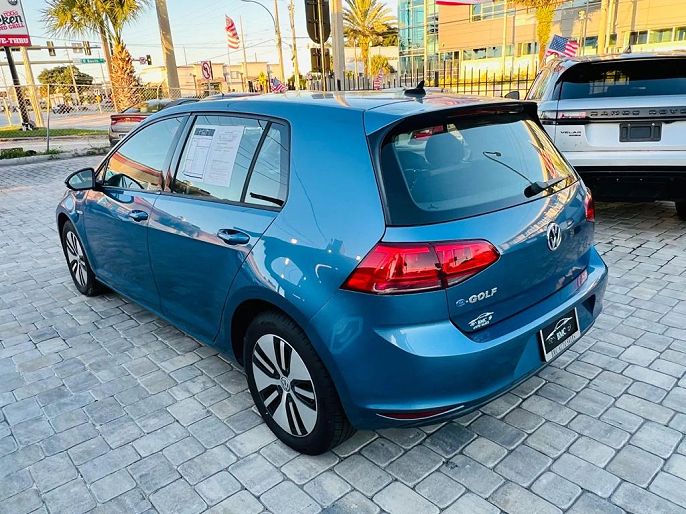 2016 Volkswagen e-Golf