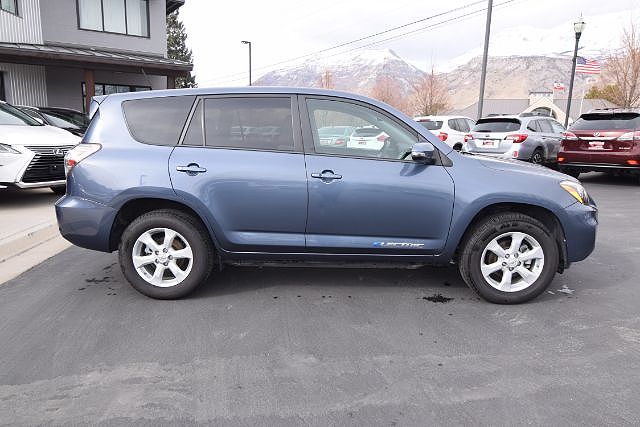 2013 Toyota RAV4
