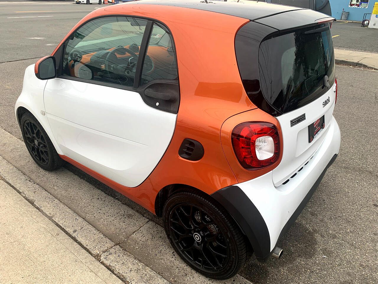 2016 Smart Fortwo Passion image 3