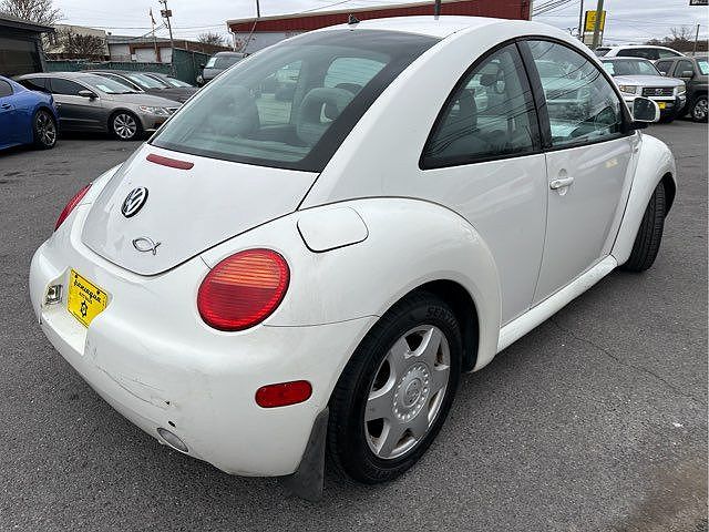 2000 Volkswagen New Beetle GLS image 10