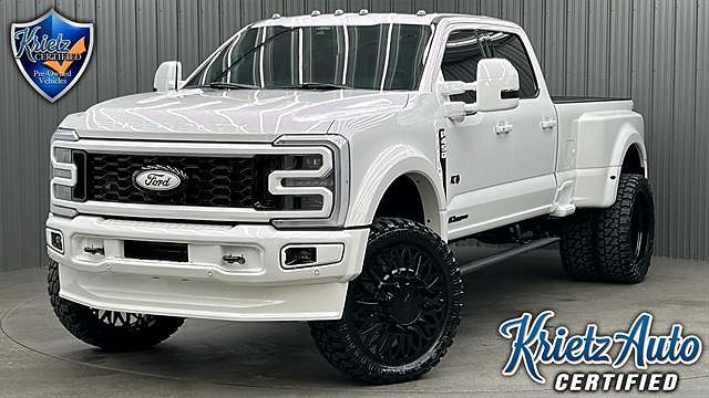 2024 Ford F-450 Limited image 0