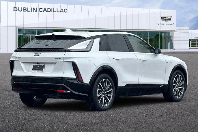 2025 Cadillac Lyriq