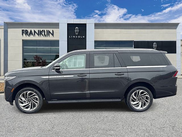 2026 Lincoln Navigator L