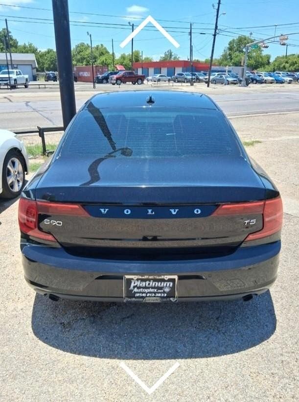 2018 Volvo S90