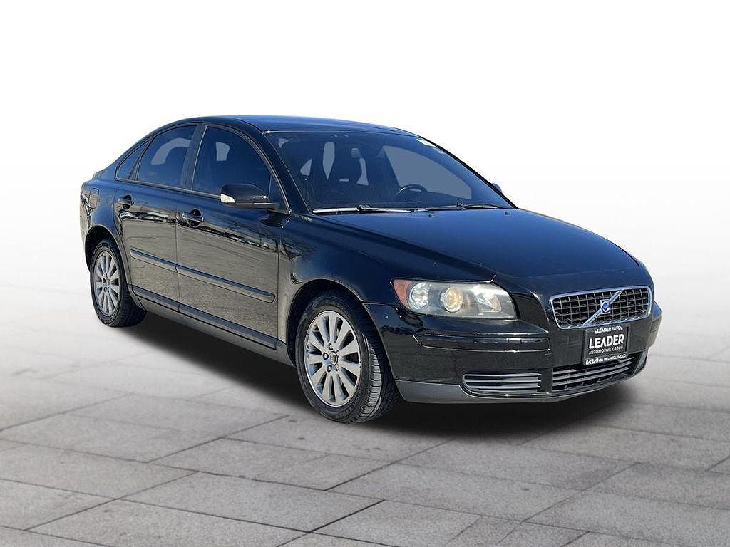 2005 Volvo S40 null image 0