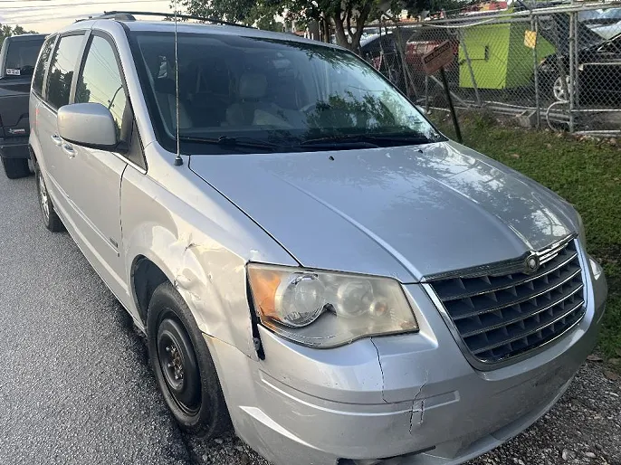 2008 Chrysler Town & Country