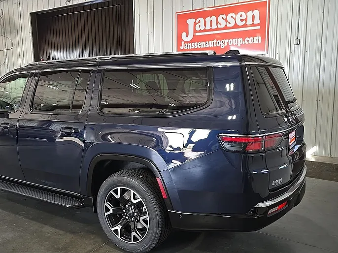 2025 Jeep Wagoneer