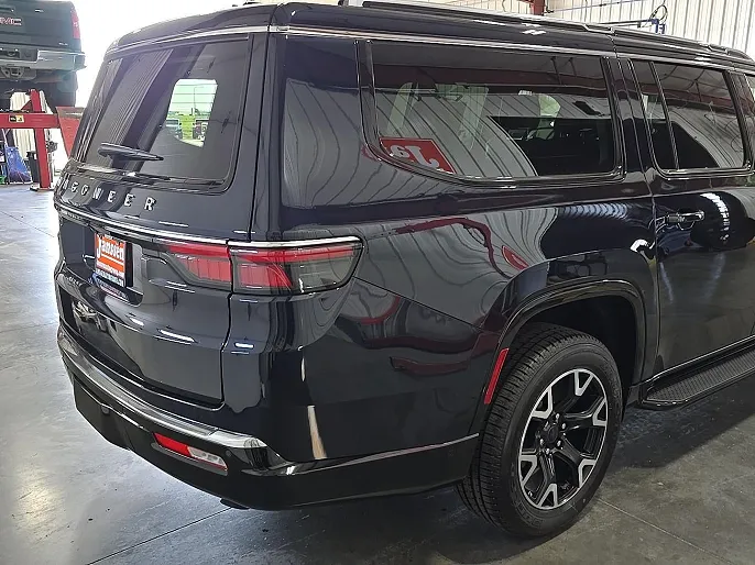 2025 Jeep Wagoneer