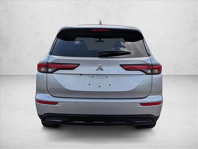 2022 Mitsubishi Outlander