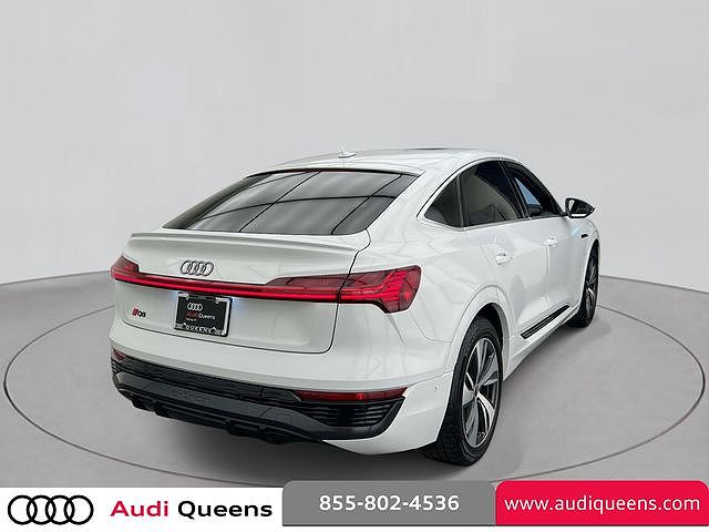 2024 Audi Q8 e-tron