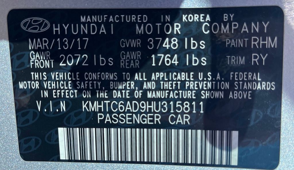 2017 Hyundai Veloster Value Edition image 36
