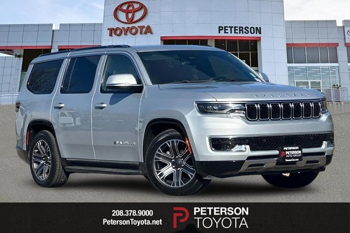 2022 Jeep Wagoneer