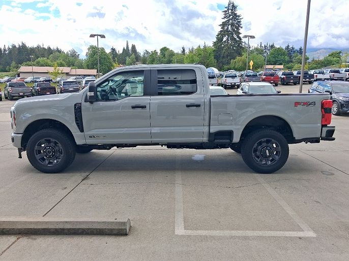 2025 Ford F-250