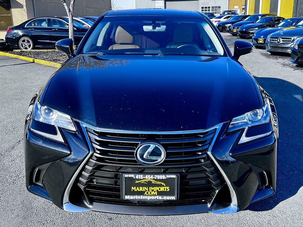 2016 Lexus GS 200t image 1