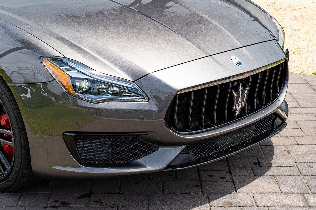 2022 Maserati Quattroporte Modena image 3