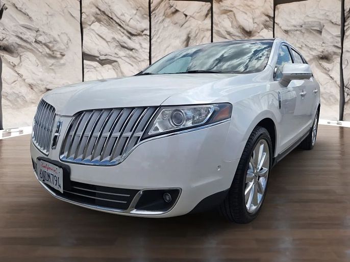 2010 Lincoln MKT