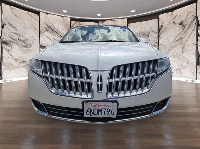 2010 Lincoln MKT