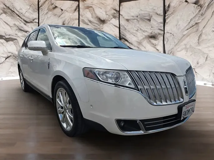 2010 Lincoln MKT
