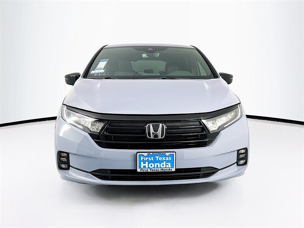 2024 Honda Odyssey Sport image 1