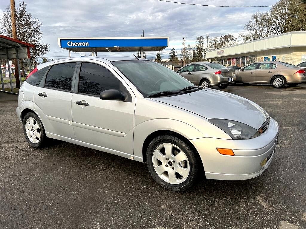 2002 Ford Focus null image 11
