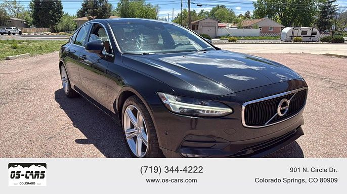 2017 Volvo S90