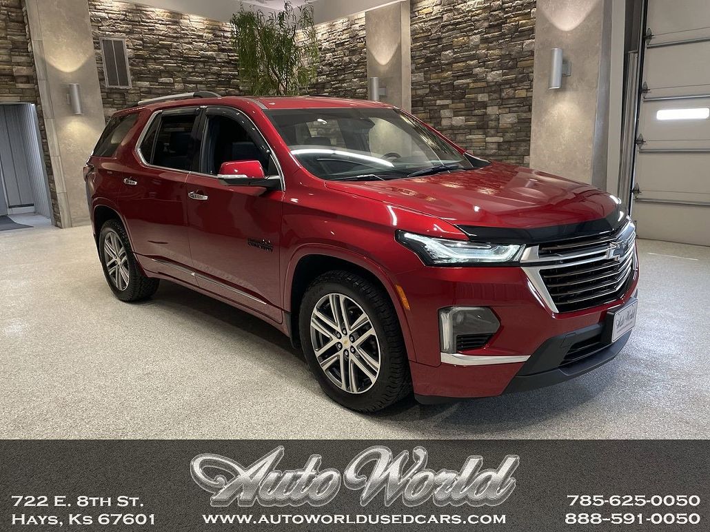 2023 Chevrolet Traverse High Country image 0