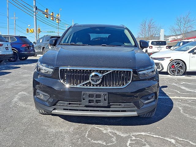 2022 Volvo XC40