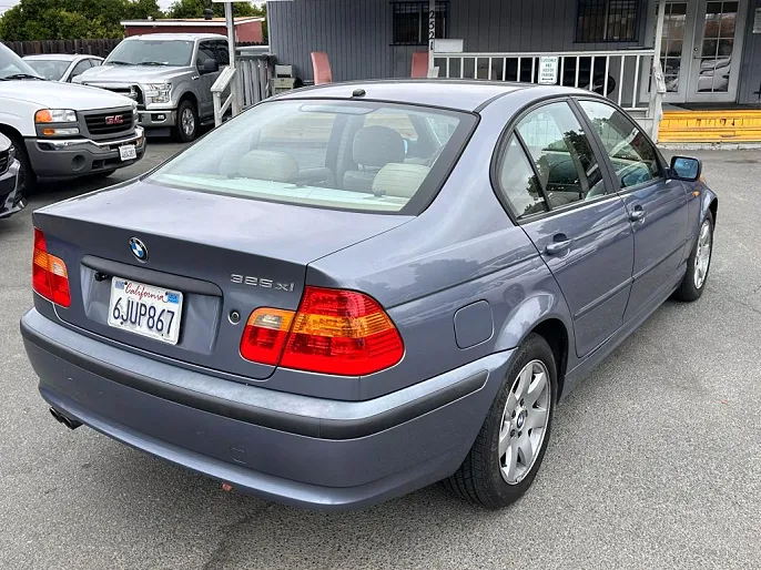 2002 BMW 3 Series