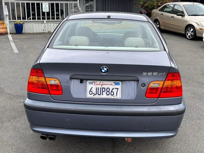 2002 BMW 3 Series
