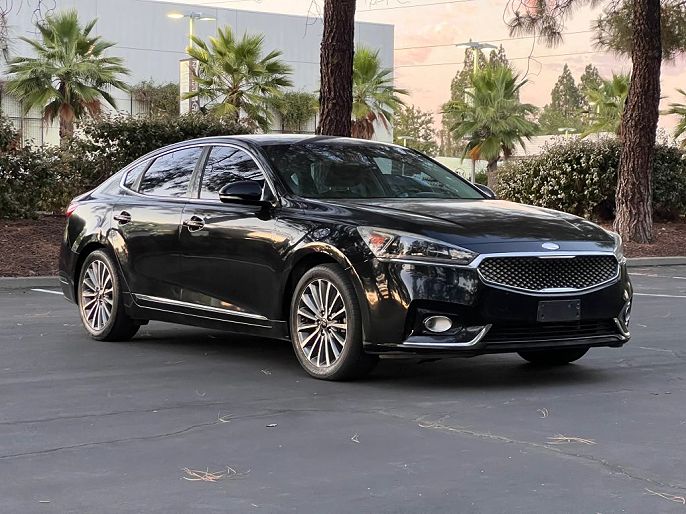 2017 Kia Cadenza