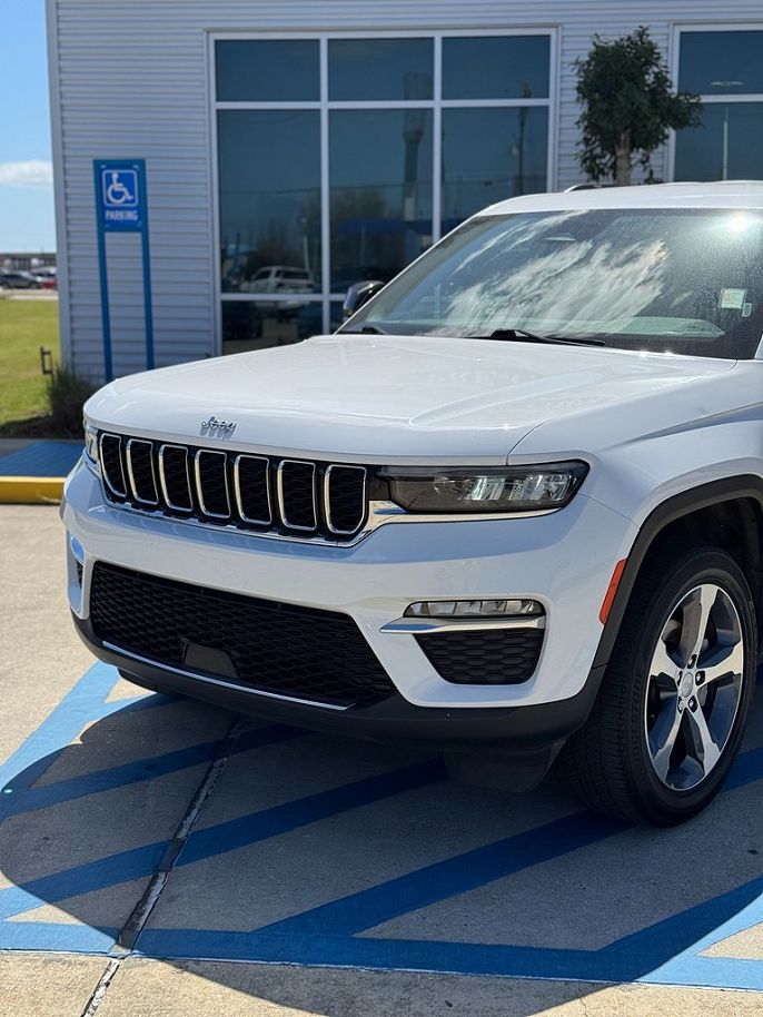 2023 Jeep Grand Cherokee