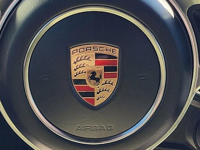 2018 Porsche Panamera Turbo image 19