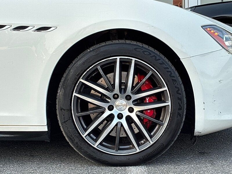 2017 Maserati Ghibli