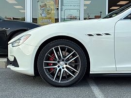 2017 Maserati Ghibli