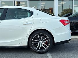 2017 Maserati Ghibli