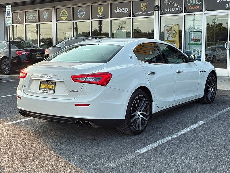 2017 Maserati Ghibli