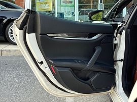 2017 Maserati Ghibli