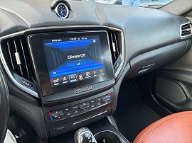 2017 Maserati Ghibli