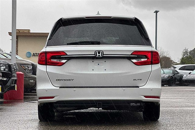 2022 Honda Odyssey Elite image 4
